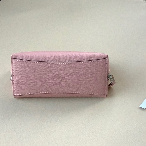NWT Coach Cosmetic Case - Picture 3 of 4